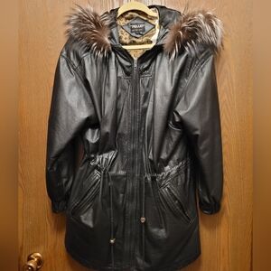 PELLE VINTAGE LEATHER COAT W/GENUINE FOX TRIM EXCELLANT CONDITION MID LENGTH L